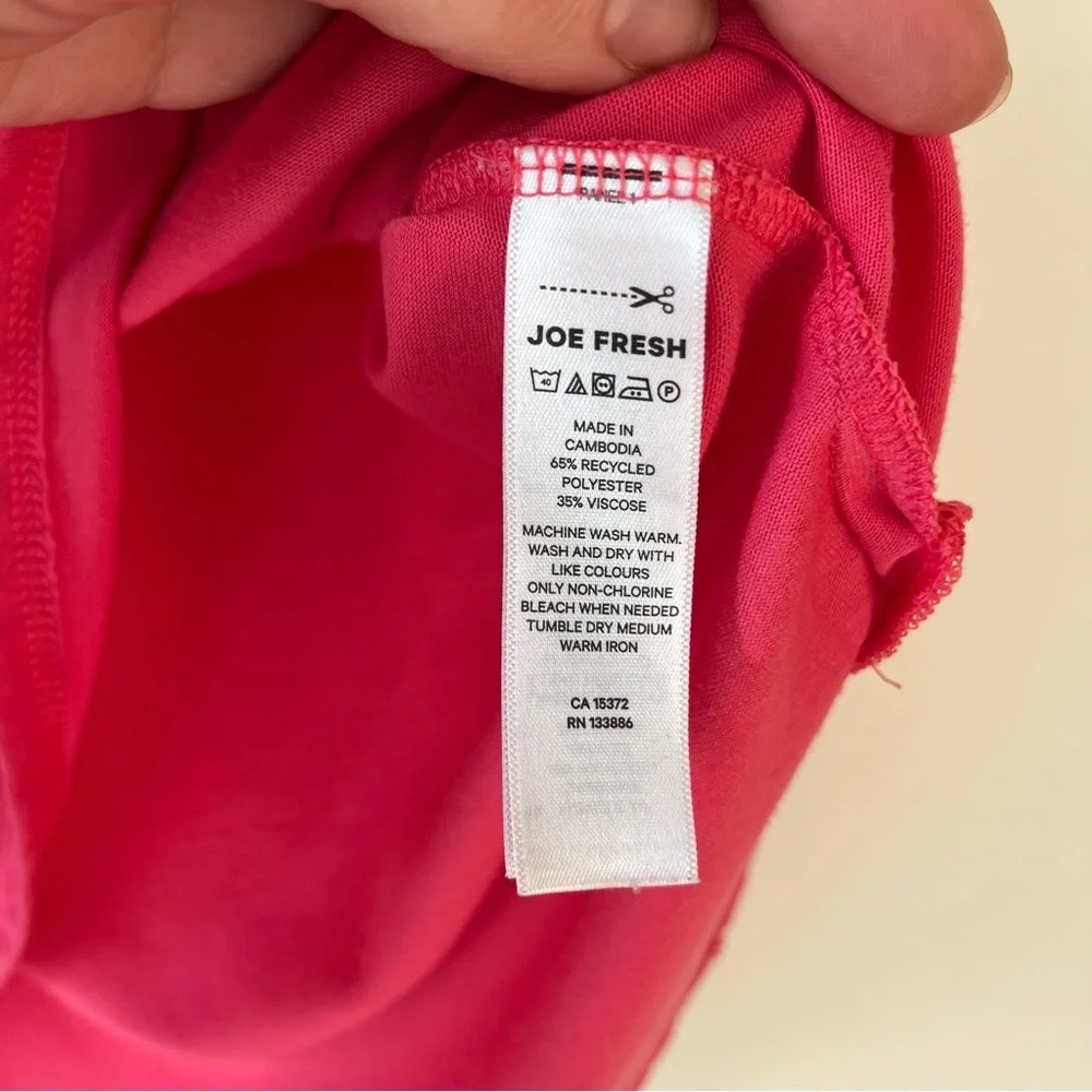 Joe Fresh relaxed fit t-shirt Women's small Red pink basic tee sustainable blend - Picture 3 of 8